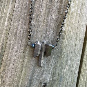 Simple natural grey stone necklace